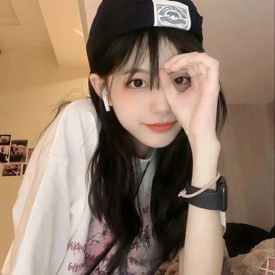 《钱坑》封面